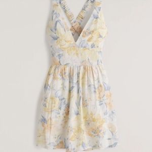 Abercrombie Yellow and Blue Romper Dreas